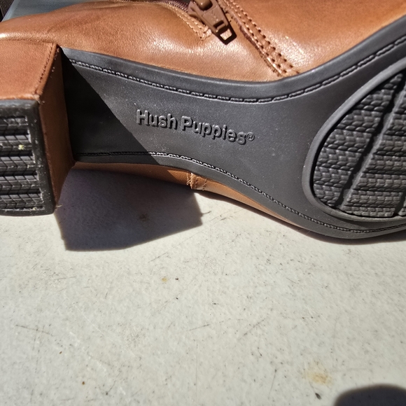 Hush Puppies booties - Picture 2 of 4